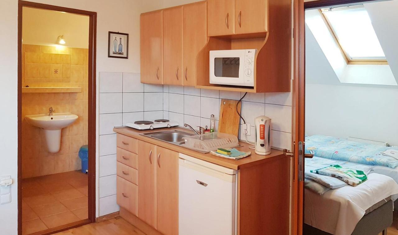 Apartments Iris Liptovský Mikuláš Екстериор снимка